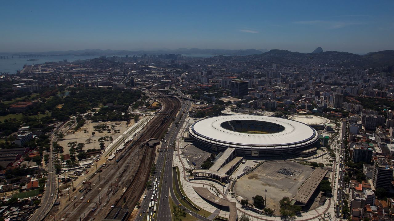 Christ The Redeemer Train And Maracana (3)