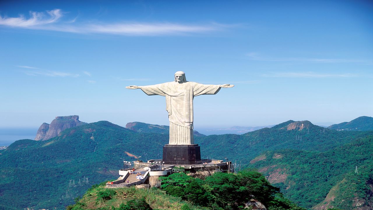 Christ The Redeemer Train And Maracana (1)