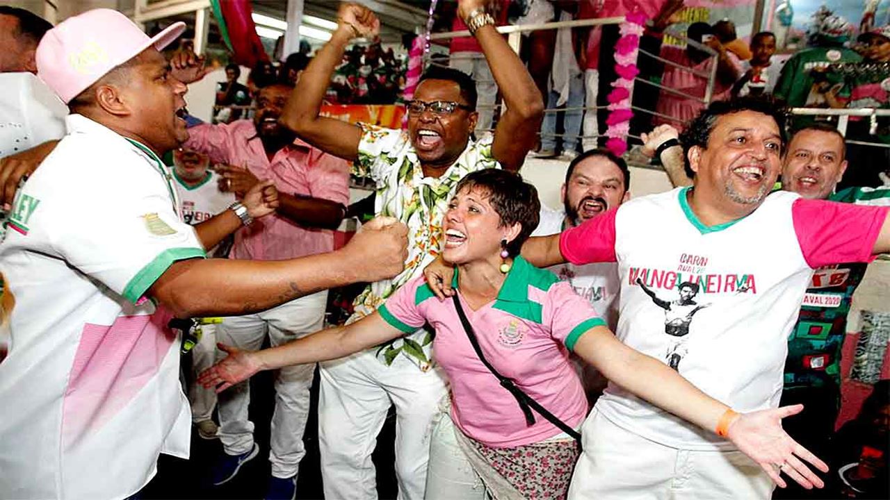 Samba Schools And Carnival Behind The Scenes (1)