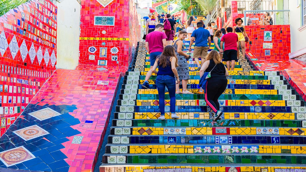 Santa Teresa Tramway, Lapa And Selaron Stairs (5)