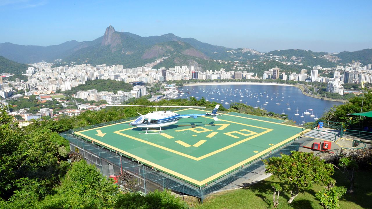 Helikopterflug